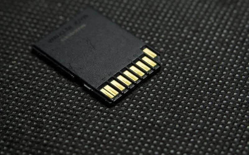 Jak wybrać kartę pamięci do nagrywania 4K? Praktyczny poradnik krok po kroku