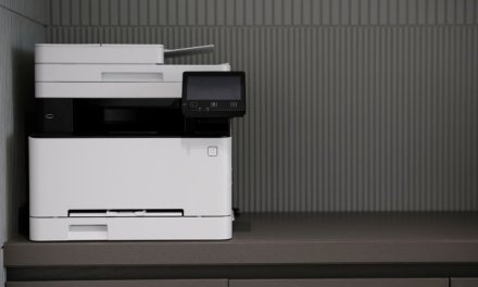 Drukarka offline w Windows 11 jak naprawić – praktyczny poradnik i rozwiązania