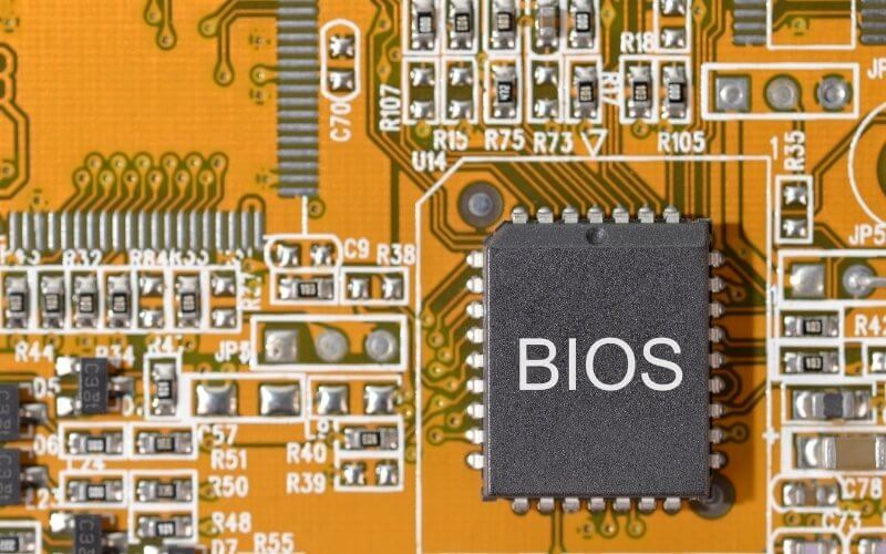 Jak sprawdzić blokadę BIOS w używanym laptopie Praktyczny poradnik krok po kroku