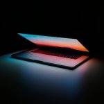 Używany laptop bez systemu czy to się opłaca – różnice i wybór bez przepłacania